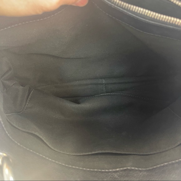 CHANEL GRAND SHOPPER BLACK CAVIAR LEATHER-PREOWNED - Picture 11 of 15